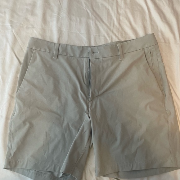 Crazy yoga shorts 34W 7in inseem - Picture 2 of 3